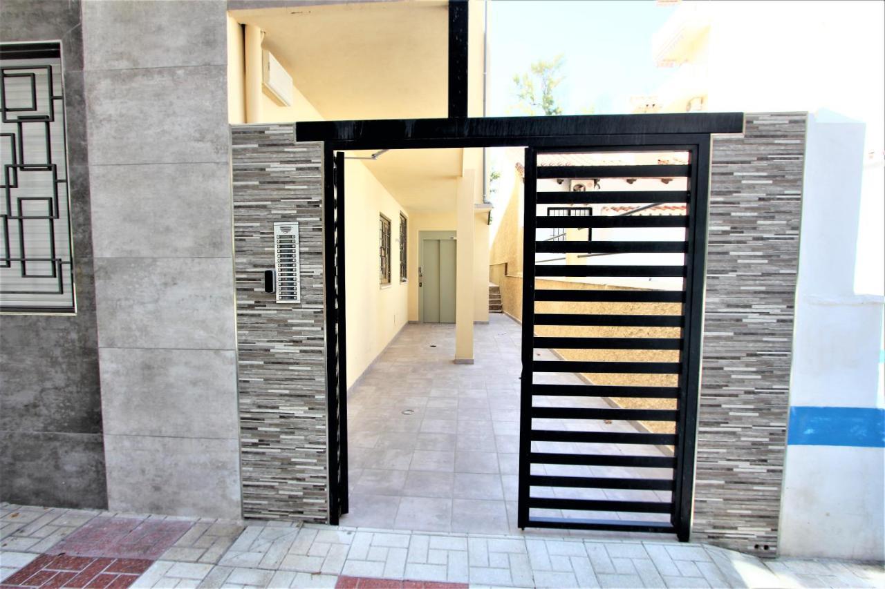 Appartamento La Carihuela Los Nidos Torremolinos Esterno foto